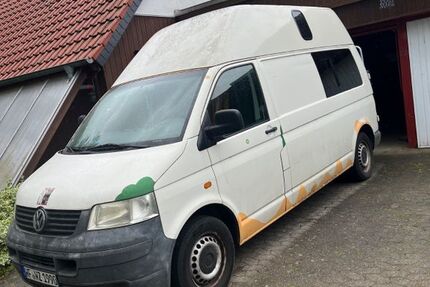 VW T5 Transporter 322.416 km 7.900 &euro; Kneitlingen 38170