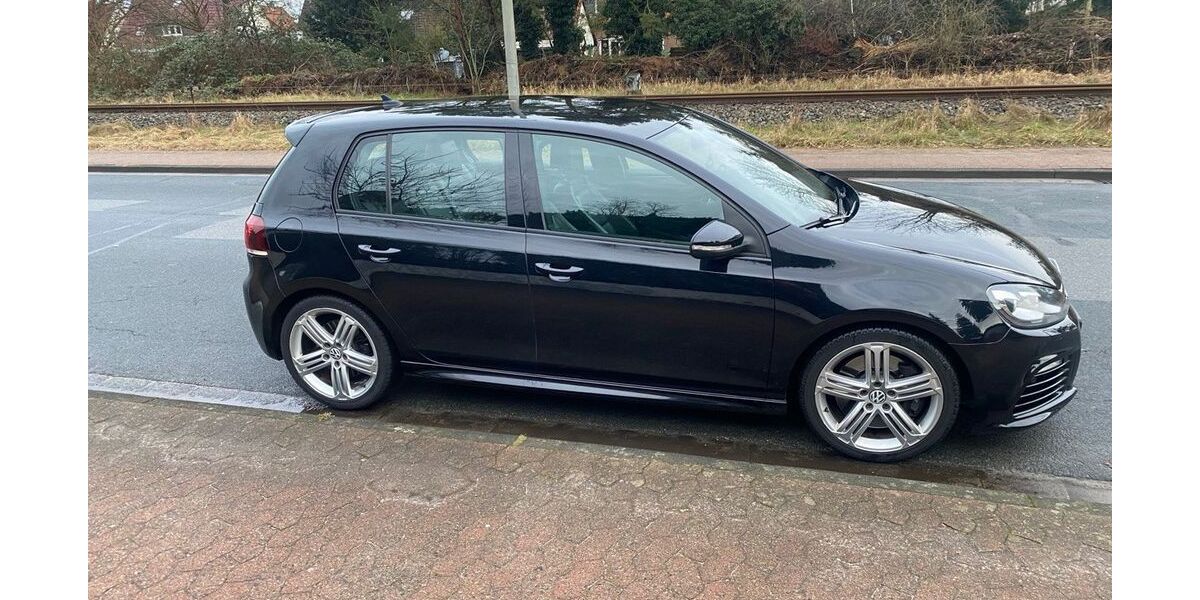 VW Golf 218.000 km 11.000 &euro; Sassenburg 38524