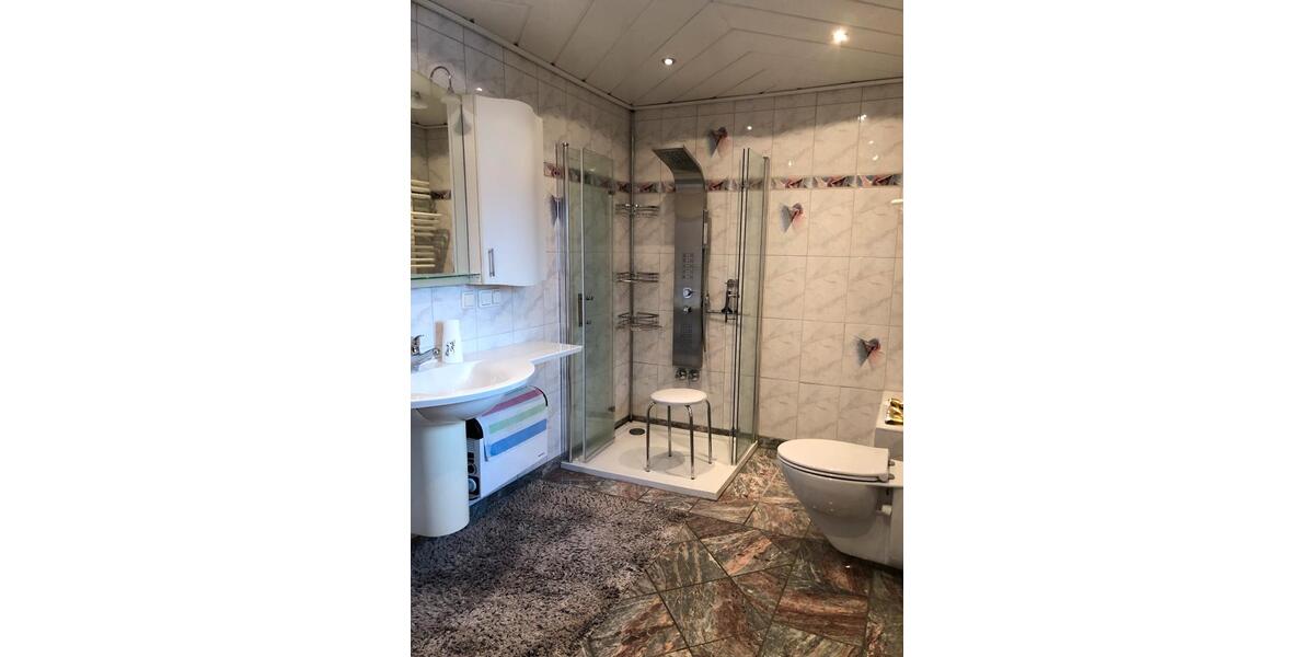 Einfamilienhaus Königslutter am Elm - 8.5 Zimmer, 240 m&sup2;, 210.000&euro; | Angebot:26979460