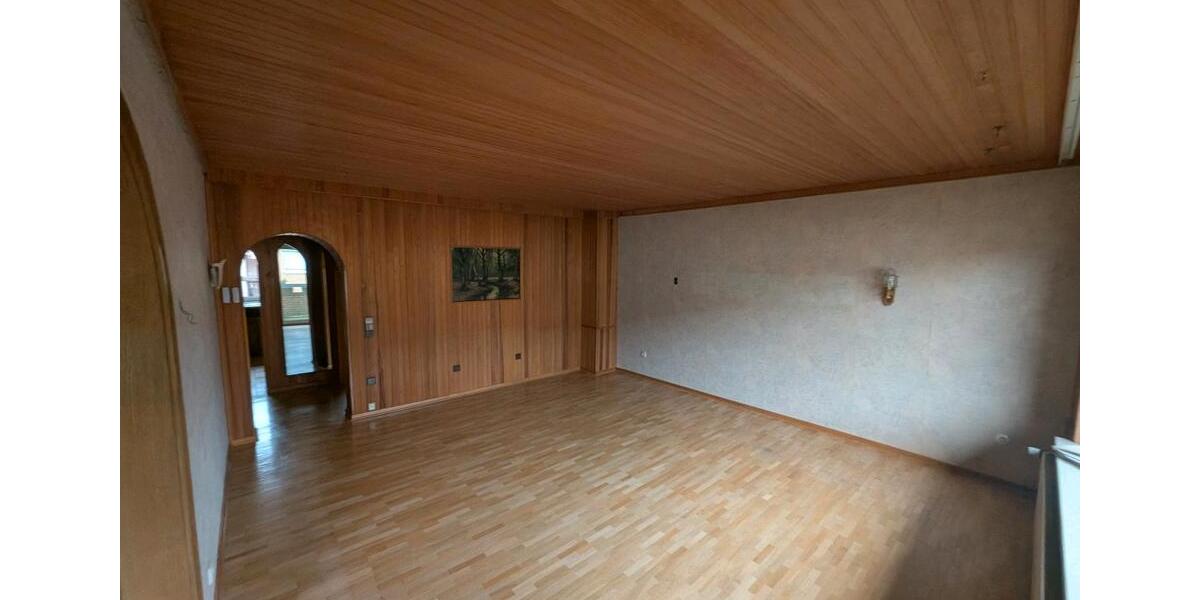 Reihenhaus Lehre - 7 Zimmer, 185 m&sup2;, 1.480&euro; | Angebot:24692592