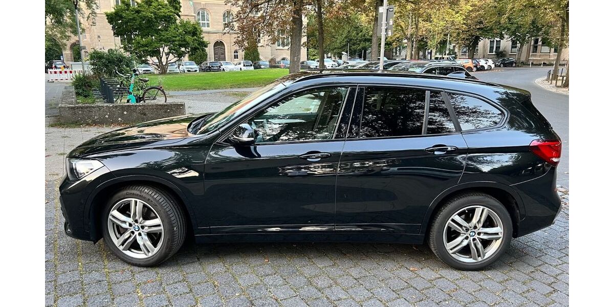 BMW X1 99.900 km 22.990 &euro; Braunschweig 38104