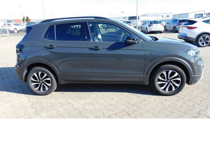 VW T-Cross 1.0 Life Active BMT TSI Radio Klima 14.800 km 16.990 € Vordorf 38533