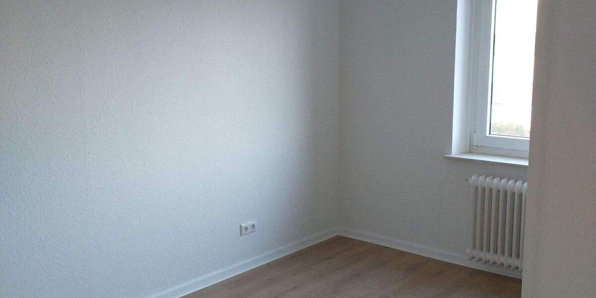 Etagenwohnung Salzgitter Lebenstedt - 3 Zimmer, 63 m&sup2;, 420&euro; | Angebot:22937577