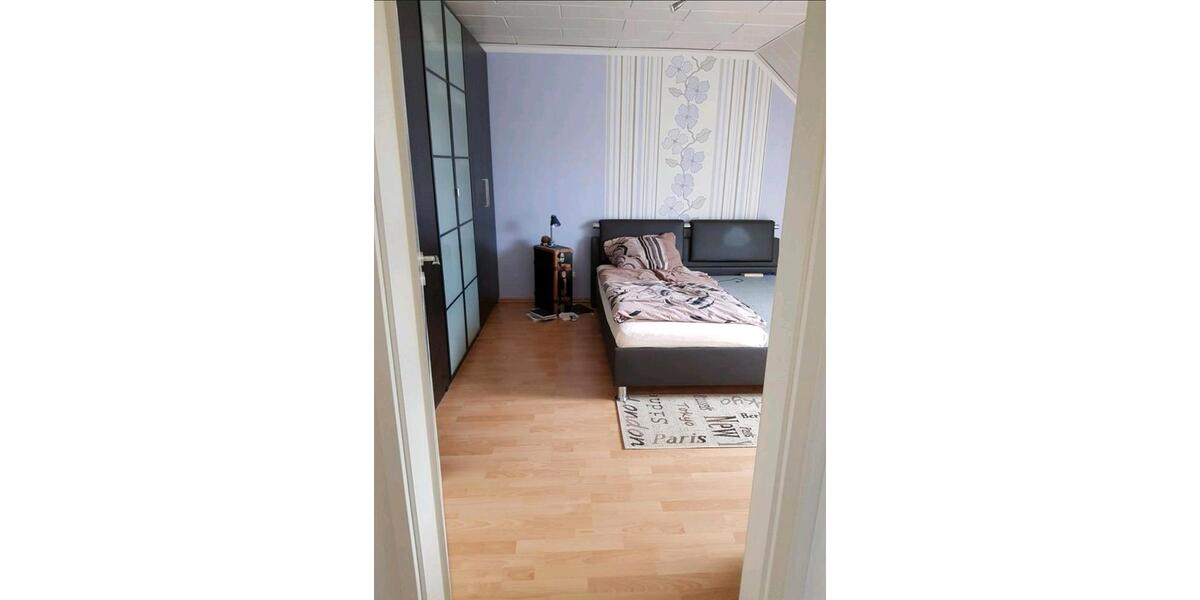 Reihenmittelhaus mit 5 Zimmern in Wolfsburg-Kreuzheide 5 zimmer