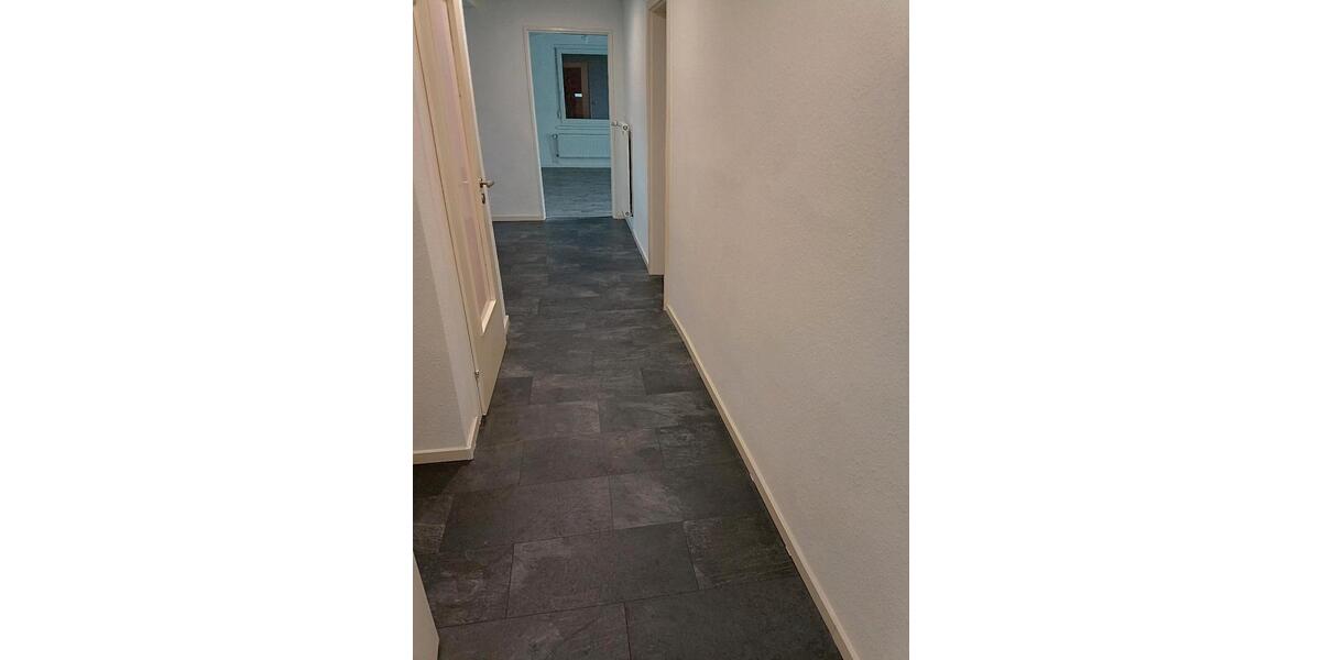 Etagenwohnung Isenbüttel - 3 Zimmer, 85 m&sup2;, 690&euro; | Angebot:25898869