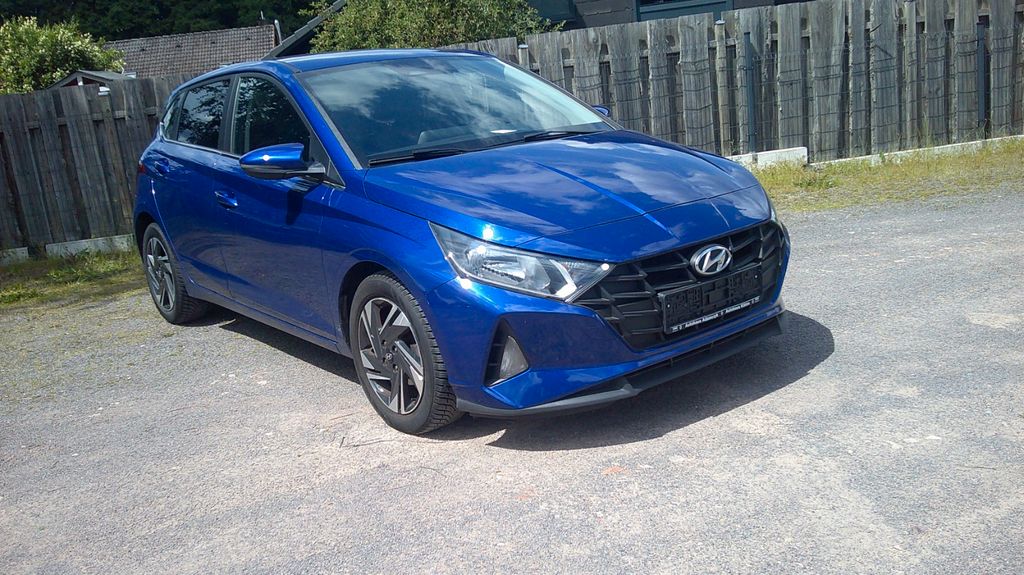 Hyundai i20 30.000 km 11.900 &euro; Rötgesbüttel 38531