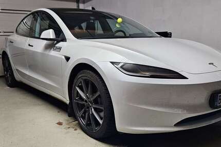 Tesla Model 3 21.500 km 38.900 € Braunschweig 38124