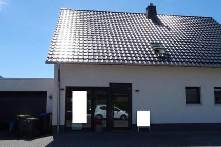 Neuwertiges EFH: Wintergarten, Gewerbeeinheit, Doppelgarage uvm. 5 zimmer