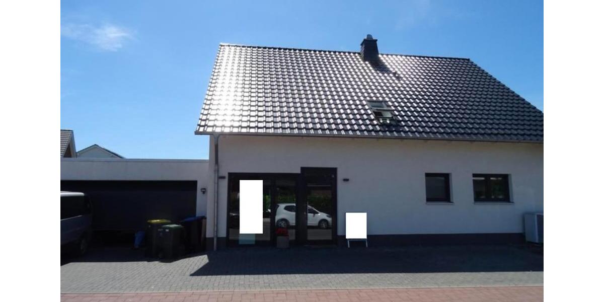 Neuwertiges EFH: Wintergarten, Gewerbeeinheit, Doppelgarage uvm. 5 zimmer