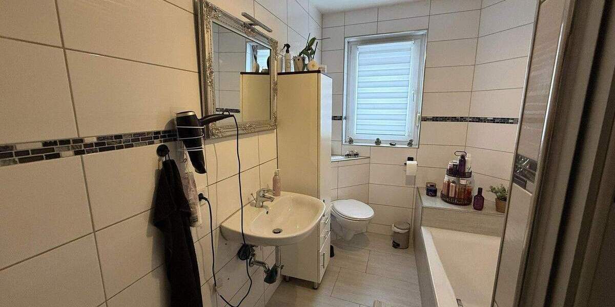 Etagenwohnung Westerbeck Westerbeck - 4 Zimmer, 110 m&sup2;, 1.215&euro; | Angebot:25964556