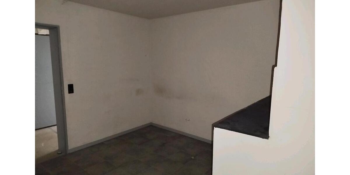 Mehrfamilienhaus, Wohnhaus Edemissen - 11 Zimmer, 390 m&sup2;, 685.000&euro; | Angebot:26889492