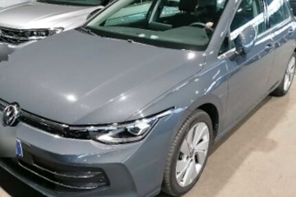 VW Golf 19.990 km 22.890 &euro; Braunschweig 38114