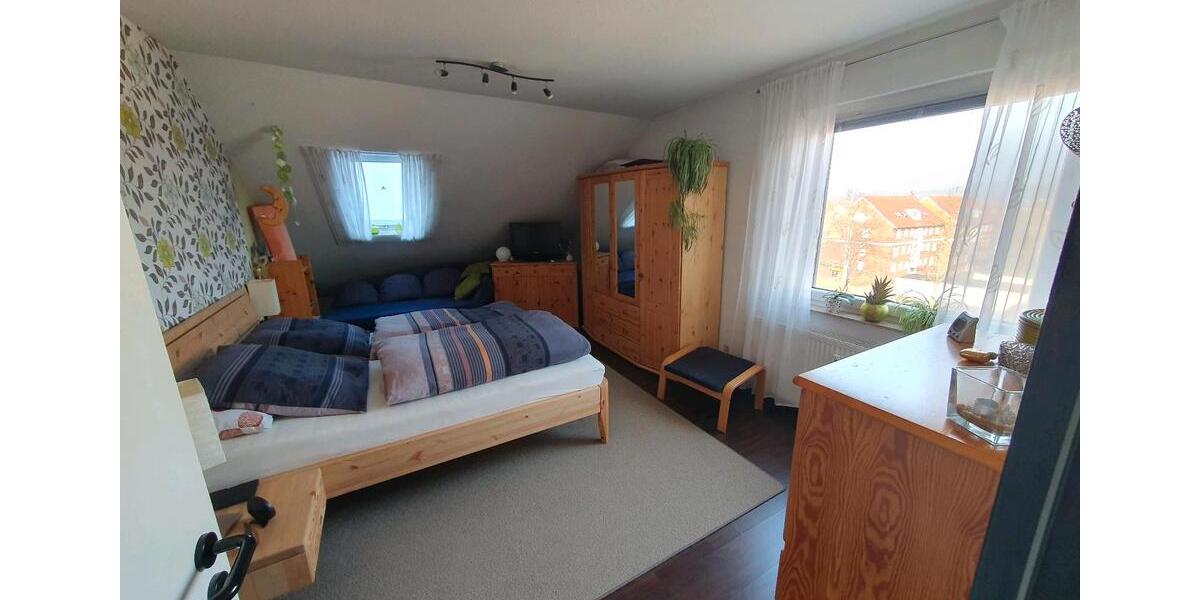 Dachgeschoßwohnung Salzgitter Ortschaft Südost - 3 Zimmer, 72 m&sup2;, 105.000&euro; | Angebot:19720758
