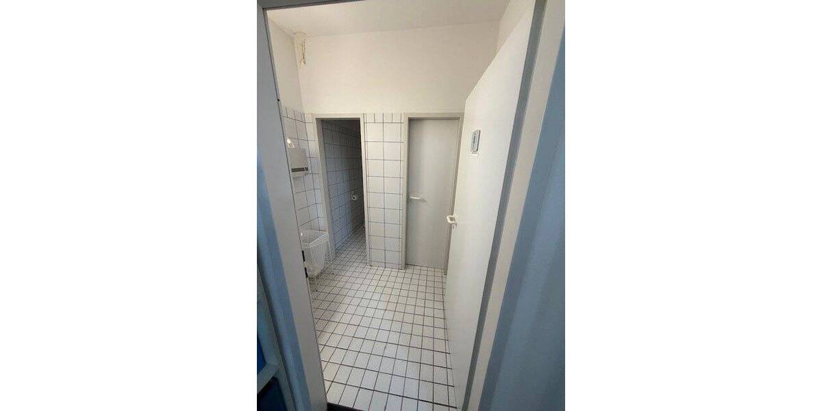 Gewerbeobjekt Braunschweig Innenstadt - 7 Zimmer, 271 m&sup2;, 2.168&euro; | Angebot:25682881