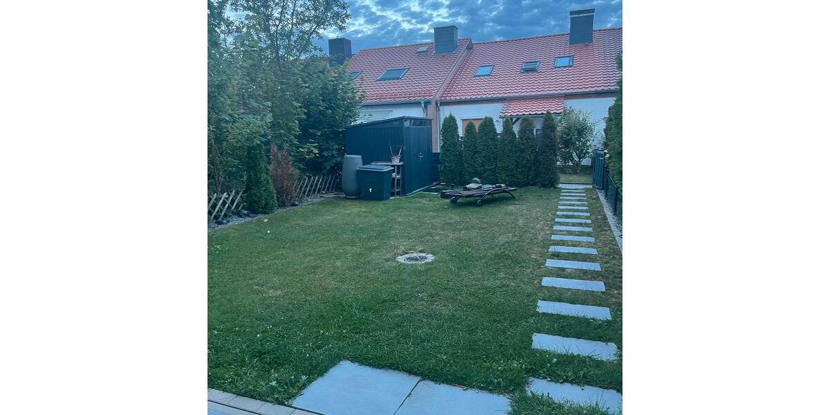 Reihenhaus Cremlingen - 4 Zimmer, 120 m&sup2;, 1.600&euro; | Angebot:27607819