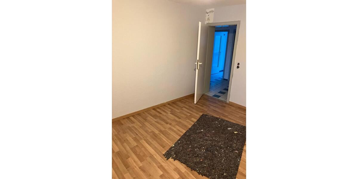 Etagenwohnung Braunschweig Broitzem - 3 Zimmer, 65 m&sup2;, 590&euro; | Angebot:24870889
