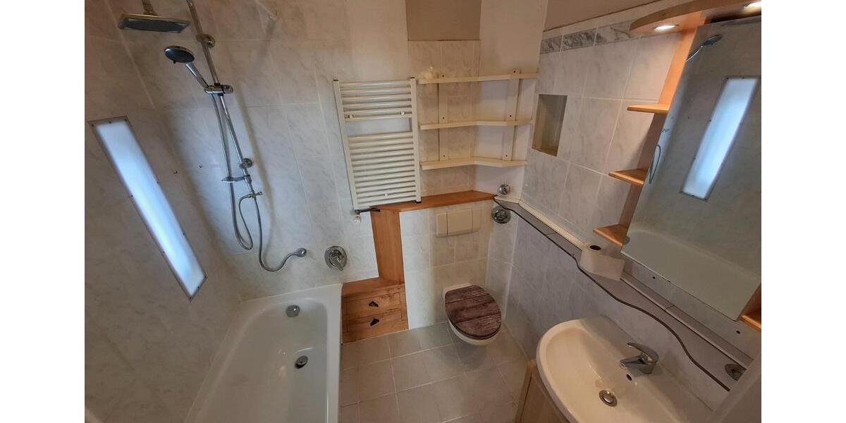 Hochparterre Braunschweig Westliches Ringgebiet - 3 Zimmer, 80 m&sup2;, 220.000&euro; | Angebot:27030303