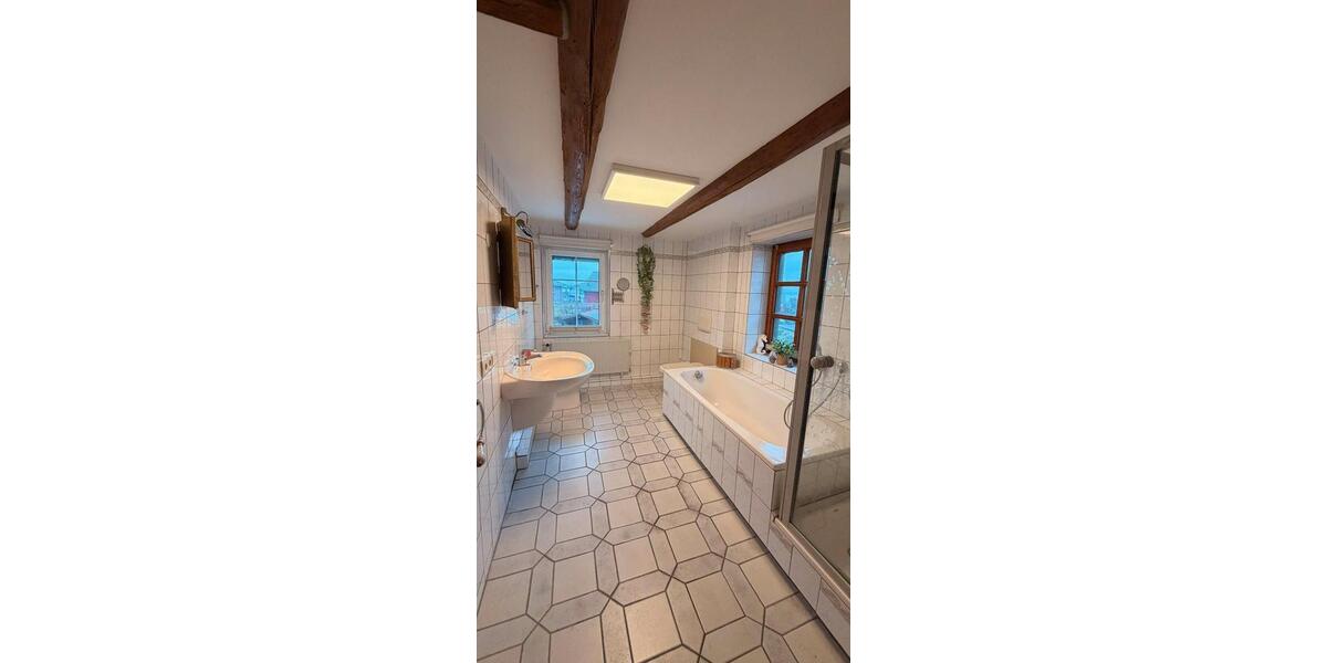 Einfamilienhaus Königslutter am Elm - 7 Zimmer, 220 m&sup2;, 439.000&euro; | Angebot:26019609