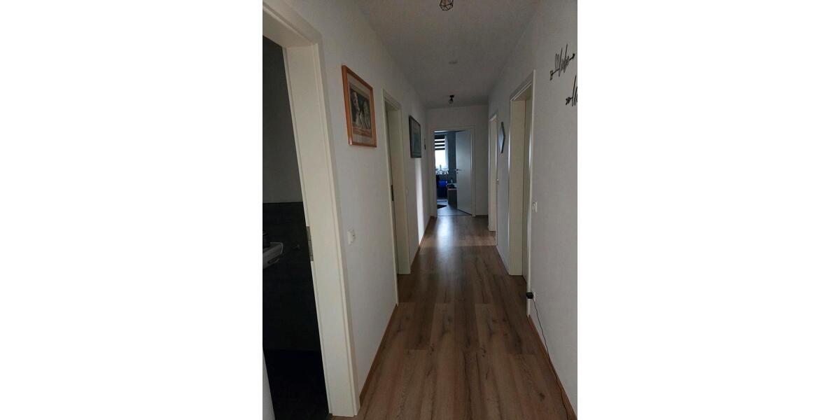 Etagenwohnung Sassenburg - 4 Zimmer, 112 m&sup2;, 1.070&euro; | Angebot:25964857