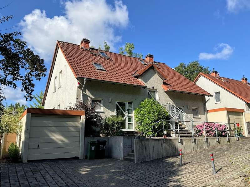 Etagenwohnung Braunschweig Östliches Ringgebiet - 5 Zimmer, 185 m&sup2;, 380.000&euro; | Angebot:26401340