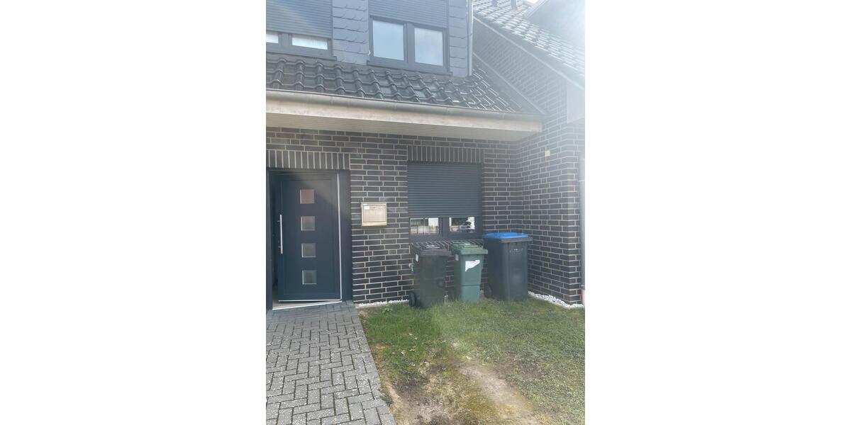 Reihenhaus Braunschweig Östliches Ringgebiet - 4 Zimmer, 115 m&sup2;, 700&euro; | Angebot:25898816