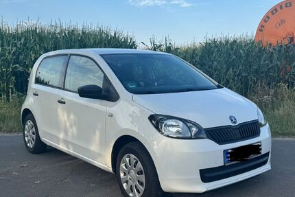 Skoda Citigo 148.000 km 5.099 &euro; Osloß 38557