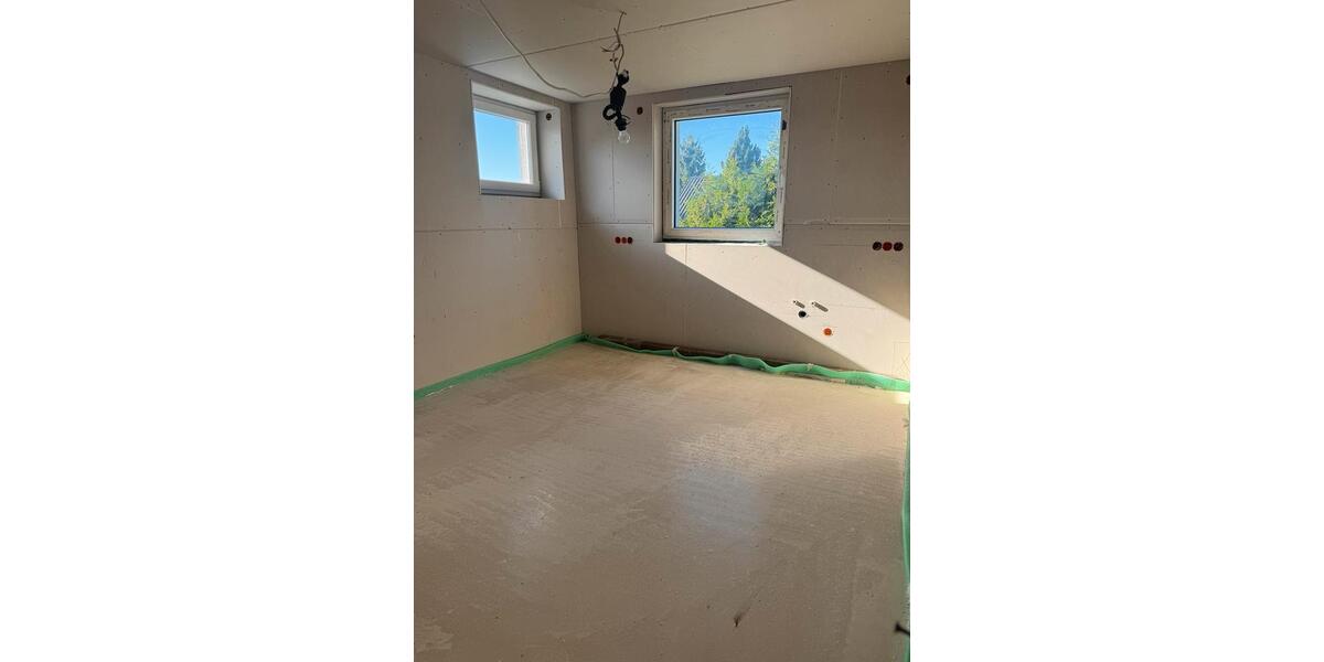 Dachgeschoßwohnung Braunschweig Wabe-Schunter-Beberbach - 4 Zimmer, 1.150&euro; | Angebot:22239847