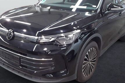 VW Tiguan 19.986 km 37.990 € Helmstedt 38350