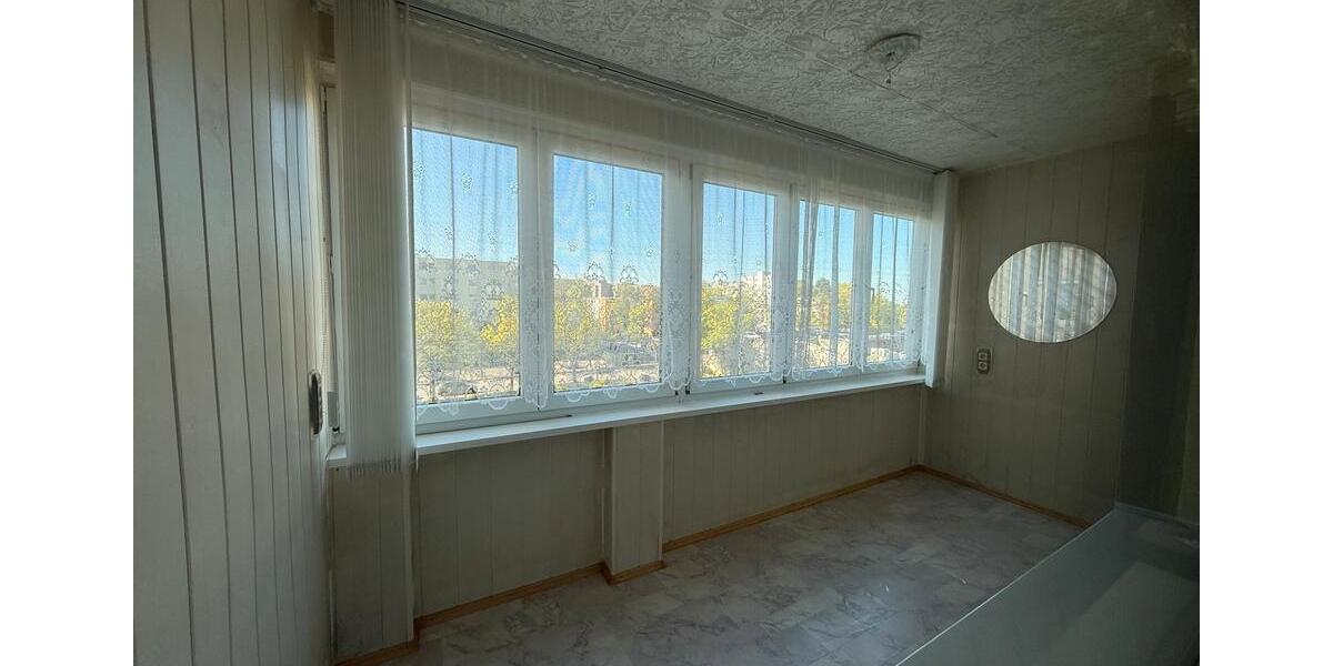 Etagenwohnung Wolfsburg Detmerode - 3 Zimmer, 85 m&sup2;, 160.000&euro; | Angebot:26401345