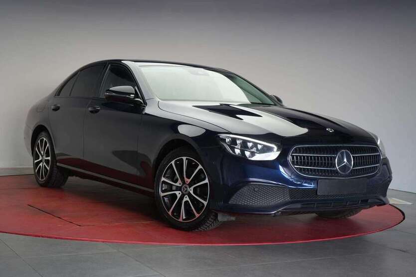 Mercedes-Benz E 220 82.000 km 35.450 € Braunschweig 38110