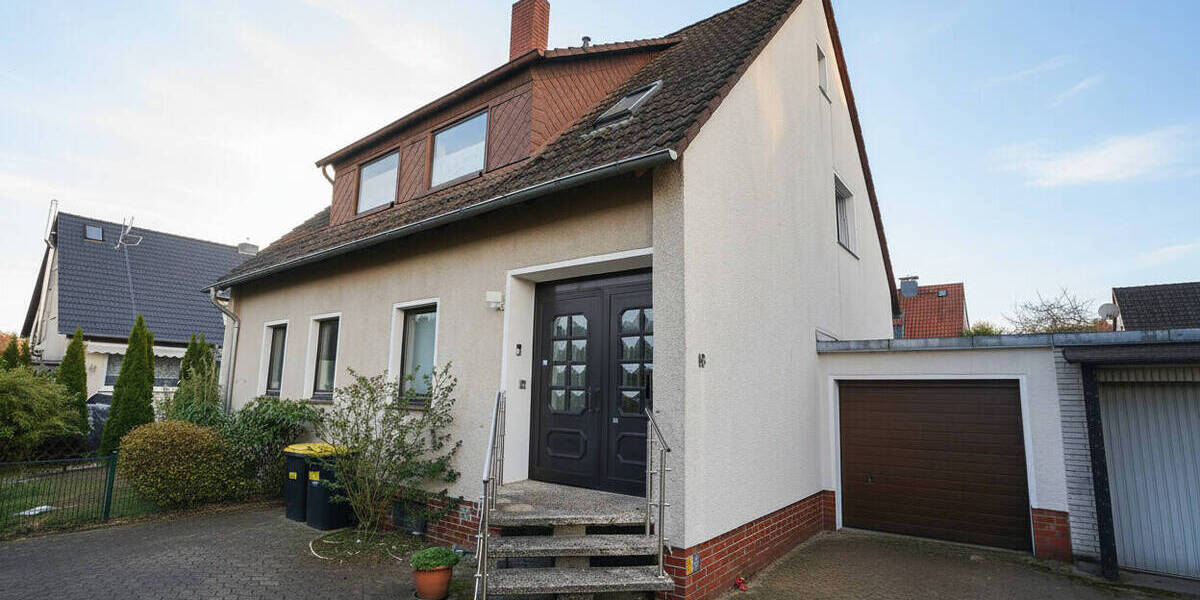 Einfamilienhaus Braunschweig / Veltenhof Veltenhof - 6 Zimmer, 155 m&sup2;, 329.000&euro; | Angebot:26082385