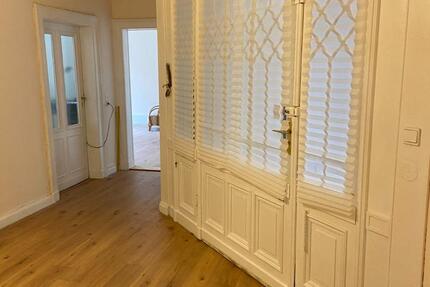 Wohnung Braunschweig Östliches Ringgebiet - 3 Zimmer, 140 m&sup2;, 1.000&euro; | Angebot:25839727