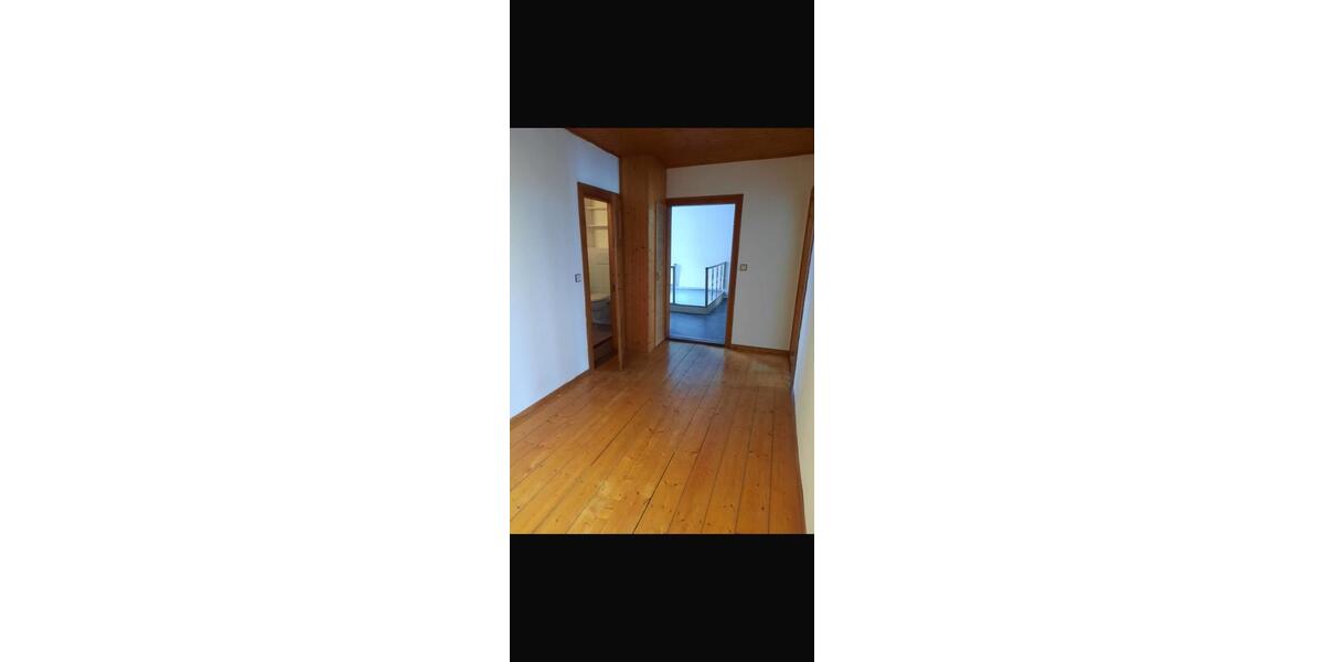 Etagenwohnung Wolfenbüttel Adersheim - 2.5 Zimmer, 72 m&sup2;, 550&euro; | Angebot:26408240