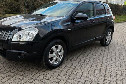 Nissan Qashqai 284.000 km 2.950 € Salzgitter 38228