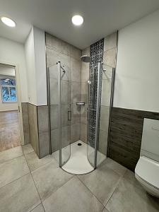 TOP SANIERTER ZUSTAND IN TOP LAGE 16 zimmer