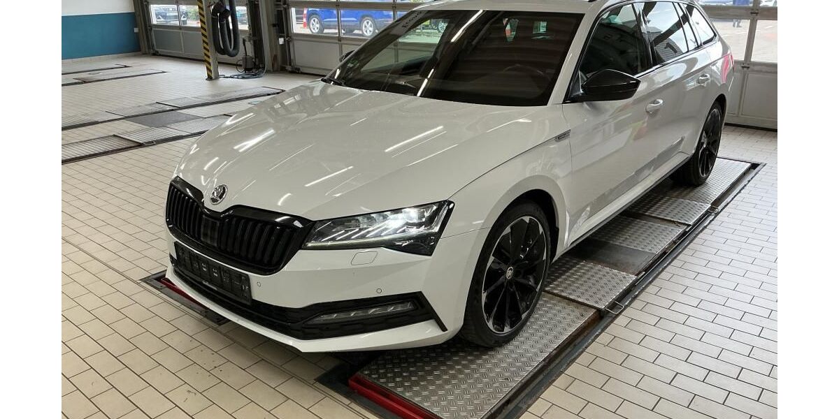 Skoda Superb 181.374 km 20.990 &euro; Vechelde 38159