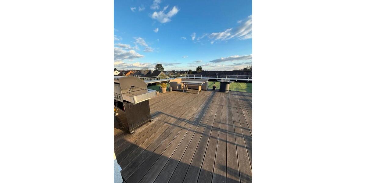 Dachgeschoßwohnung Schwülper - 4 Zimmer, 120 m&sup2;, 1.450&euro; | Angebot:25392863