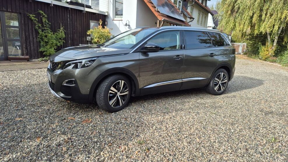 Peugeot 5008 117.750 km 17.500 € Wolfenbüttel 38304