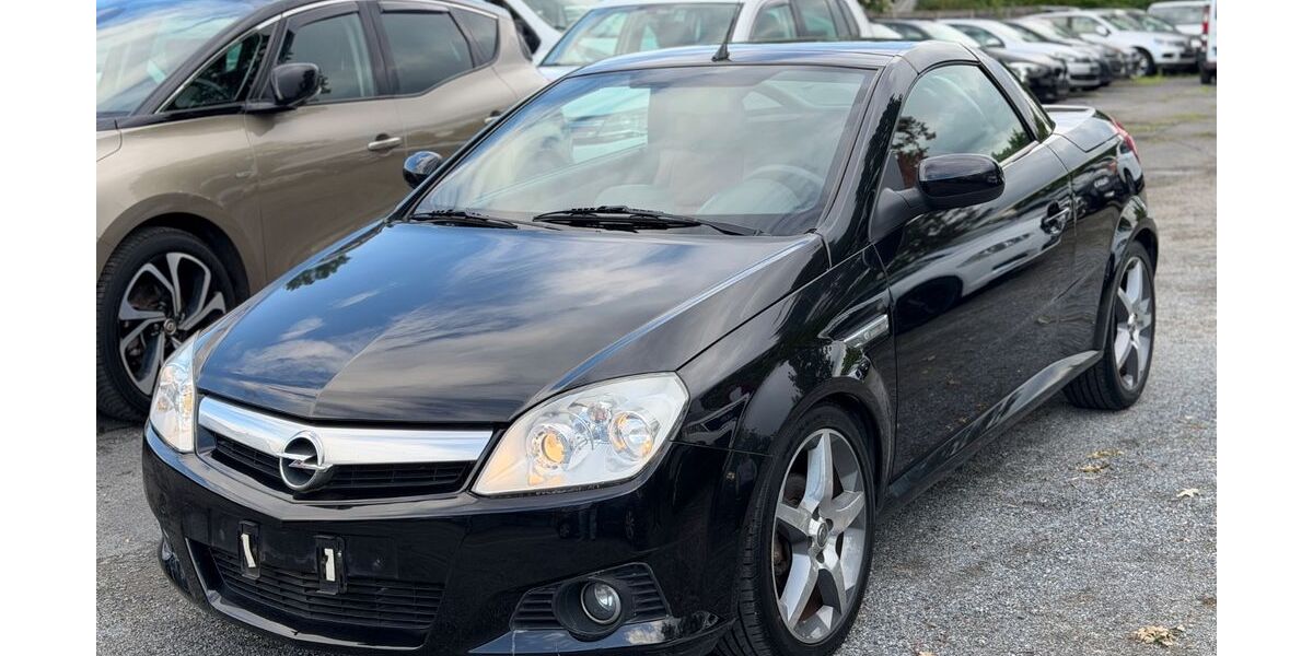 Opel Tigra 140.000 km 1.590 &euro; Salzgitter 38229