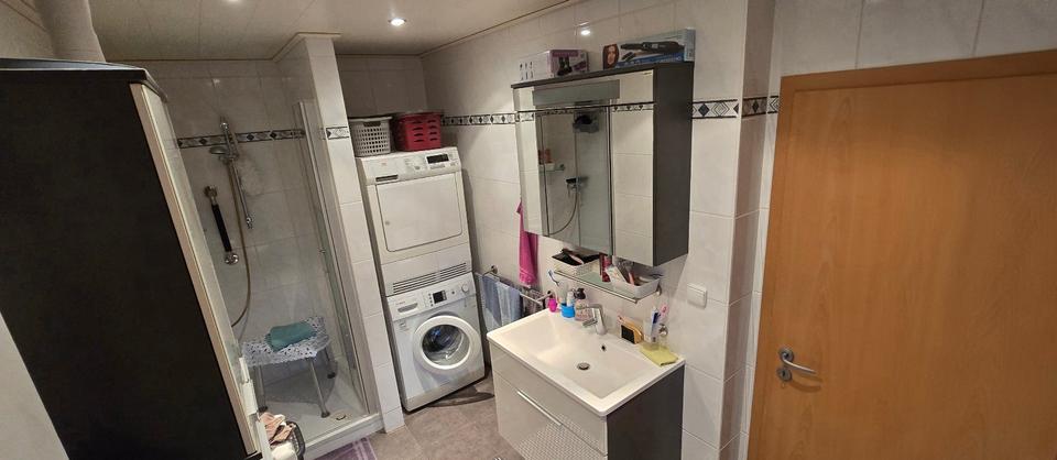 5-Zimmer-Eigentumswohnung mit Doppelhaushälfte-Charakter 5 zimmer