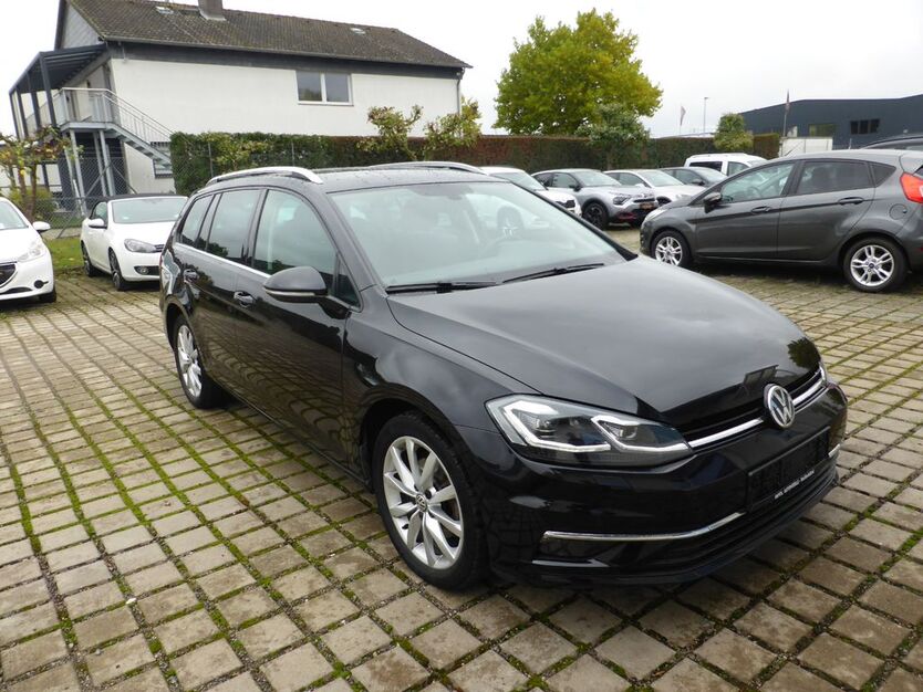 VW Golf 123.800 km 15.990 € Wolfenbüttel 38304