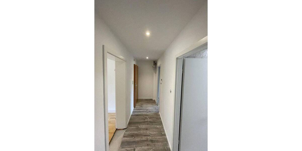Etagenwohnung Braunschweig Kralenriede - 2 Zimmer, 50 m&sup2;, 558&euro; | Angebot:26876804
