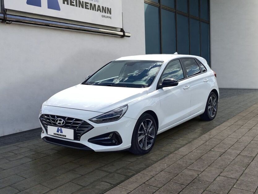 Hyundai i30 124.883 km 15.550 € Salzgitter 38229