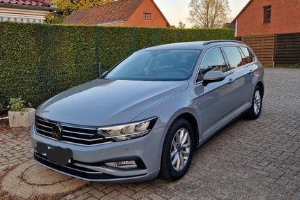 VW Passat 81.200 km 21.999 &euro; Meine 38527