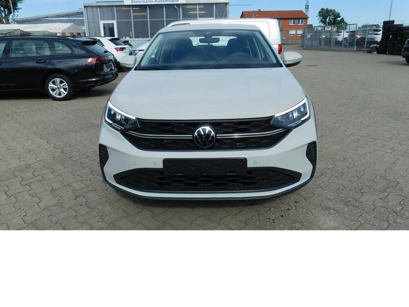 VW Taigo 1.0 TSI BMT Klima LED Navi 27.600 km 15.990 € Vordorf 38533