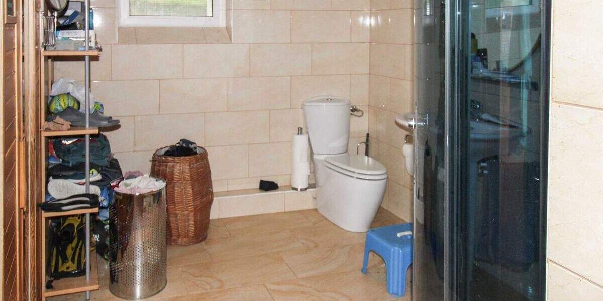 Einfamilienhaus Braunschweig Weststadt - 8 Zimmer, 394 m&sup2;, 649.000&euro; | Angebot:24669091