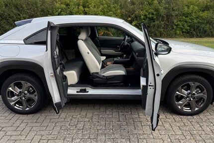 Mazda MX-30 31.750 km 12.250 € Wolfsburg 38442