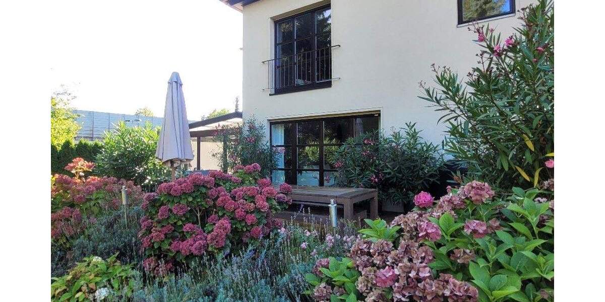 Einfamilienhaus Braunschweig Ölper - 7 Zimmer, 260 m&sup2;, 750.000&euro; | Angebot:25690571