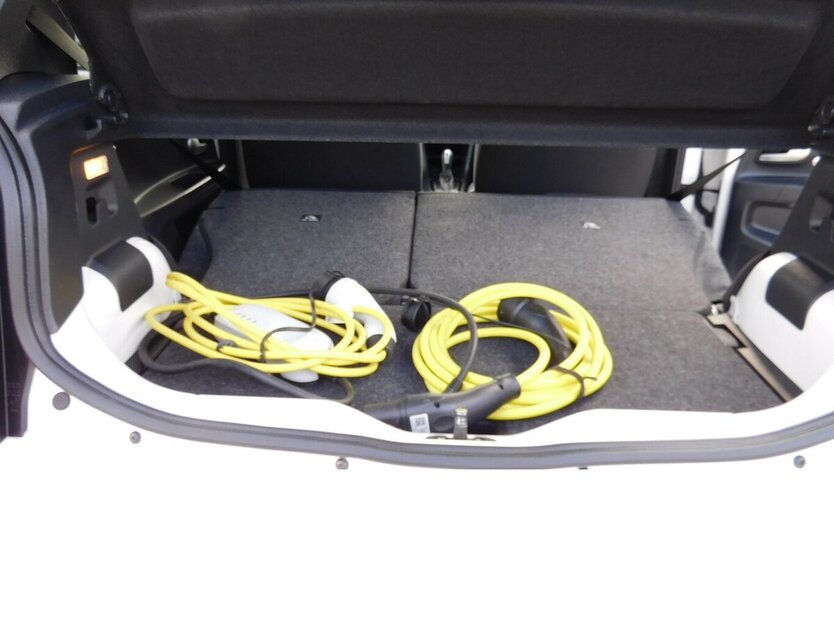 Seat Mii Edition Plus Power Charge electric Klima 19.100 km 12.990 € Vordorf 38533