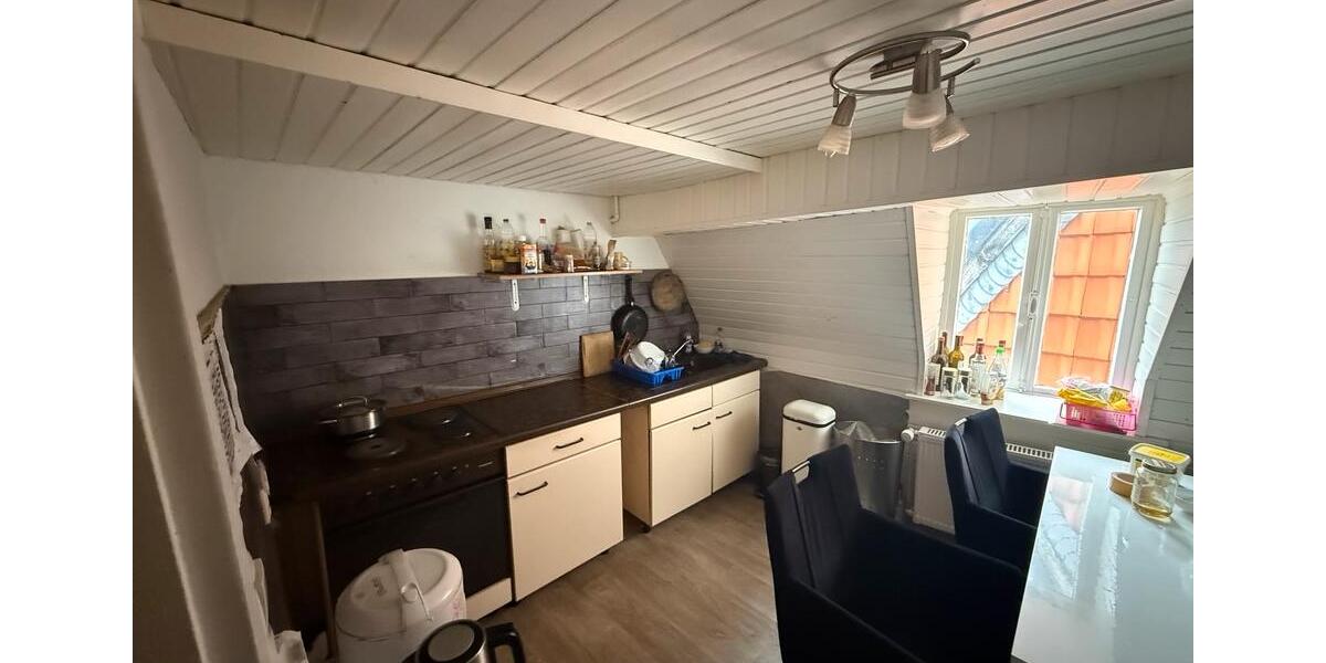 Dachgeschoßwohnung Wolfenbüttel - 4 Zimmer, 75 m&sup2;, 750&euro; | Angebot:25995459